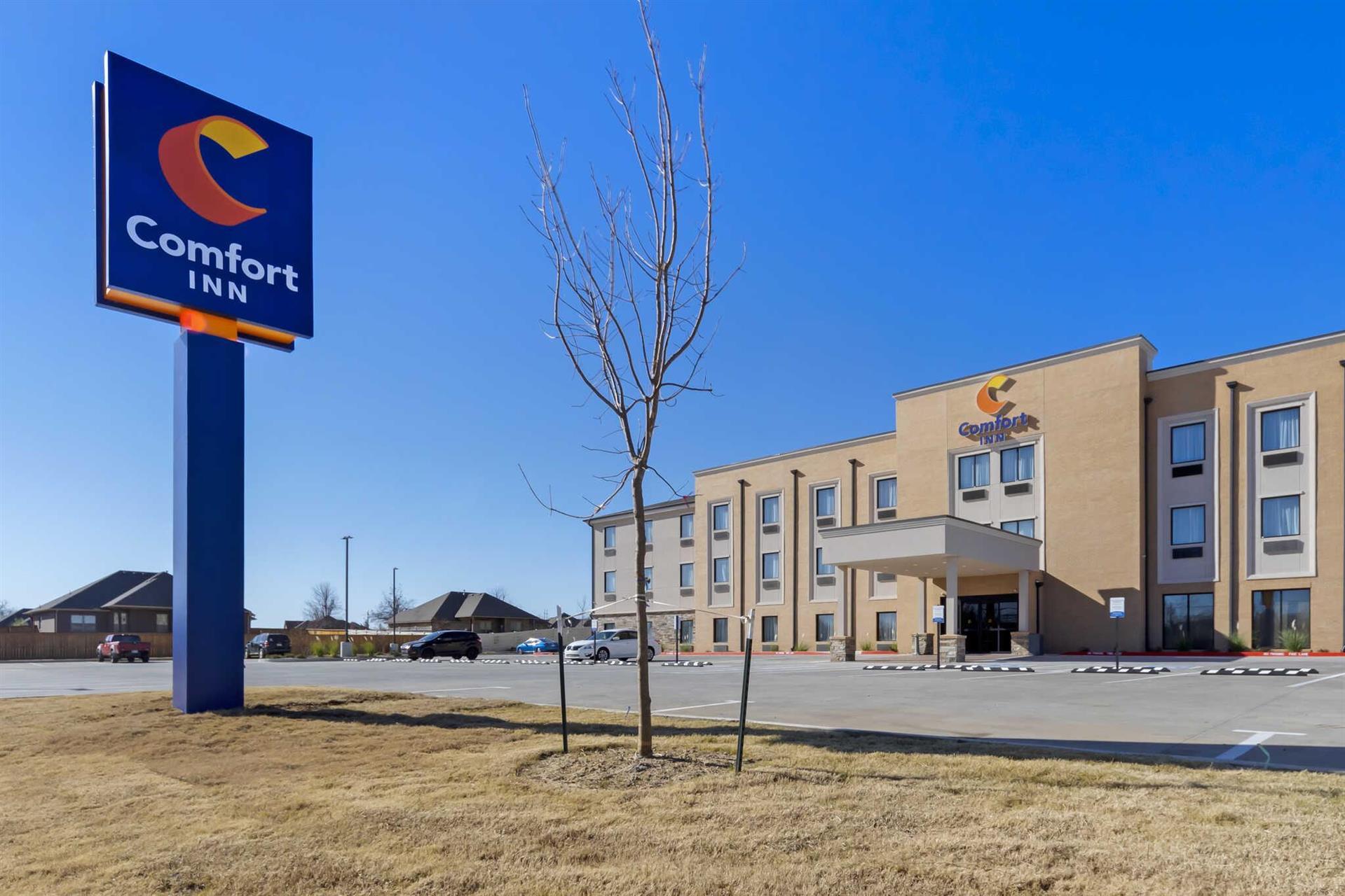 Comfort Inn & Suites - Harrah in Harrah, OK