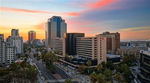 Marriott Long Beach Downtown in Long Beach, CA