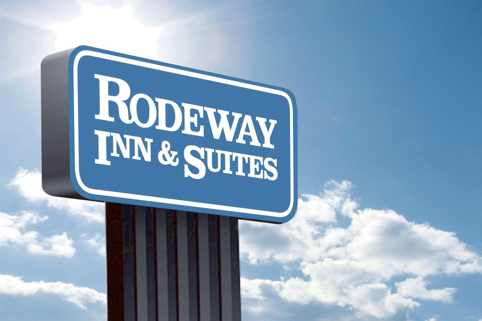 Rodeway Inn & Suites Enterprise in Enterprise, AL