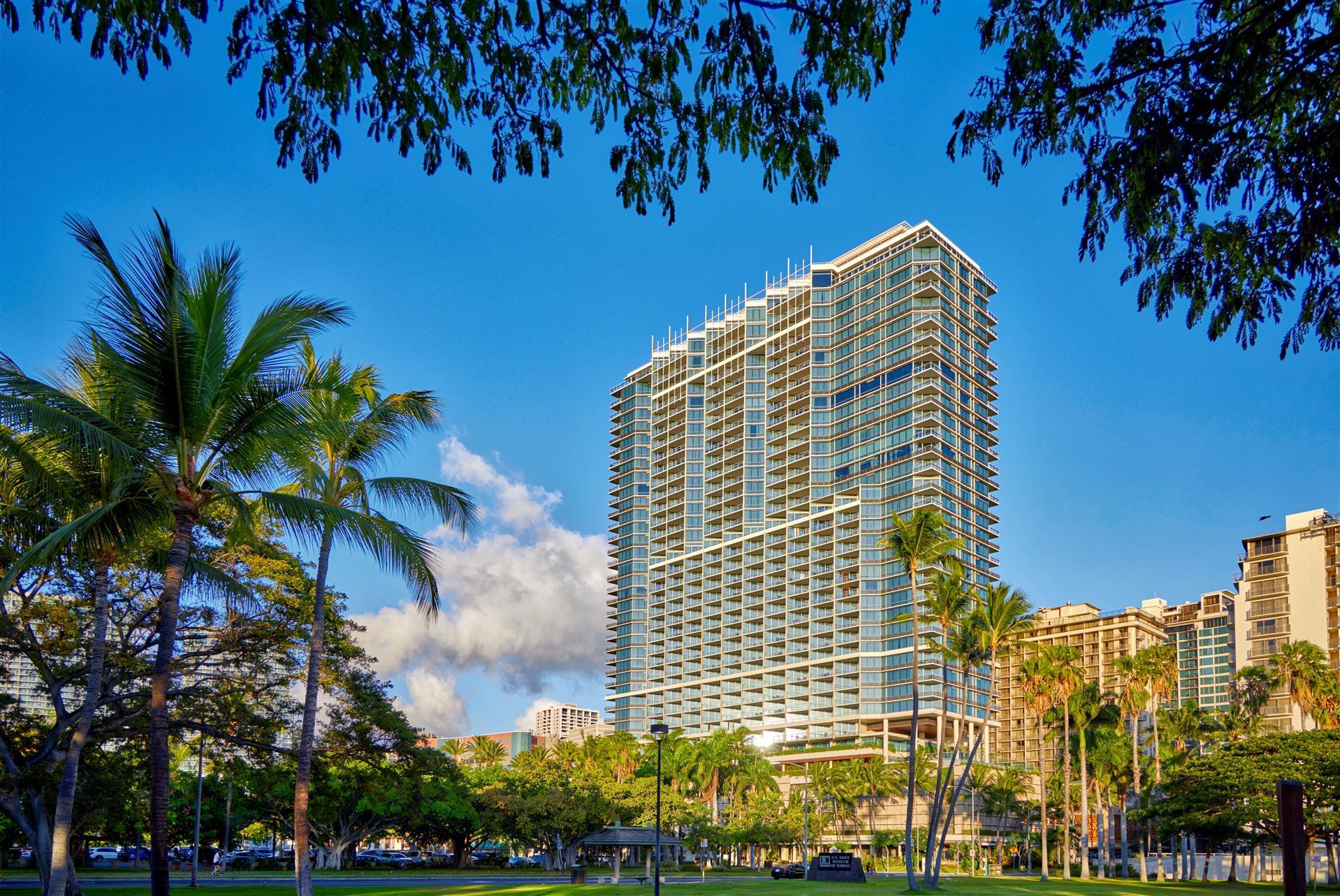 Ka La'i Waikiki Beach, LXR Hotels & Resorts in Honolulu, HI