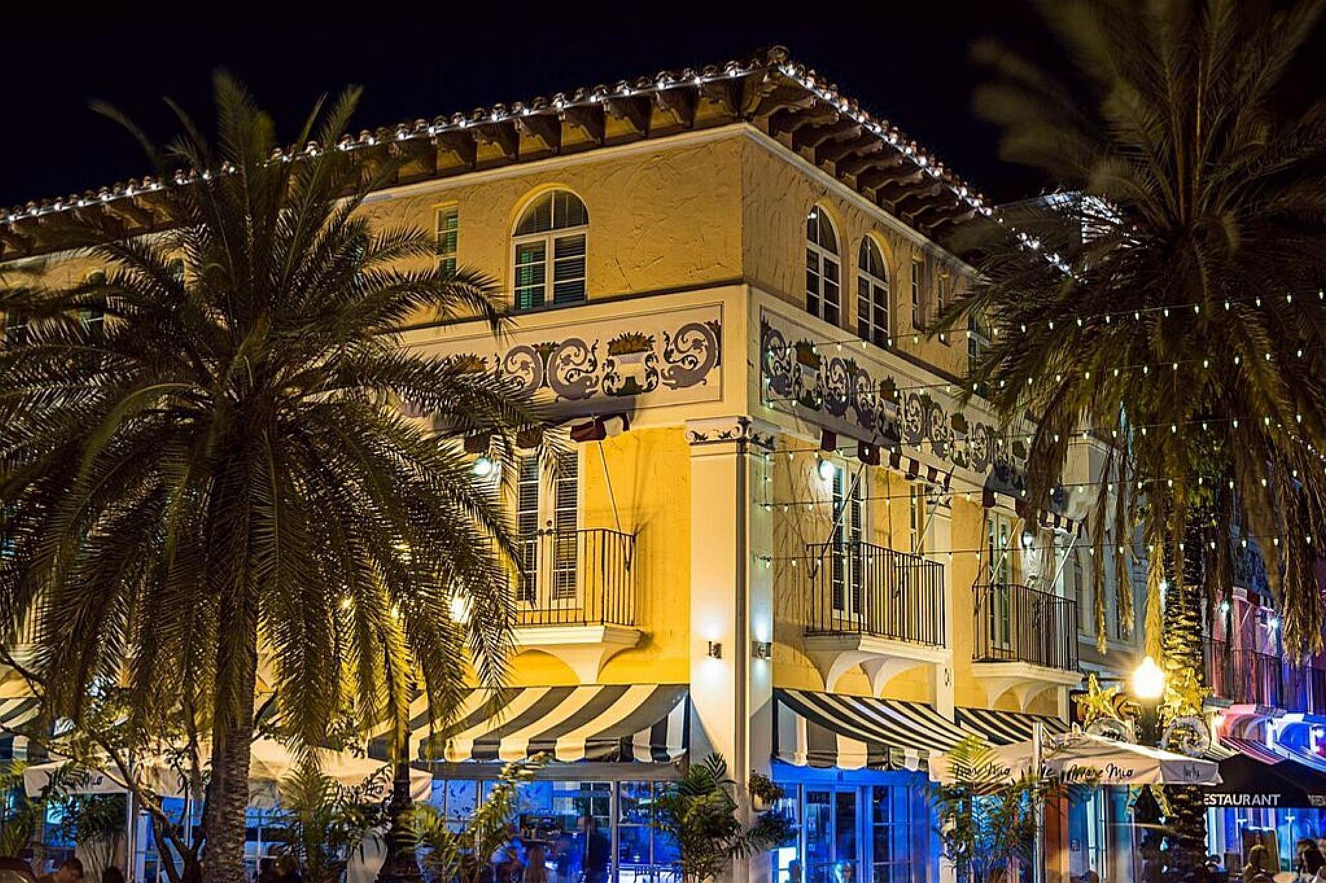 El Paseo Hotel in Miami Beach, FL