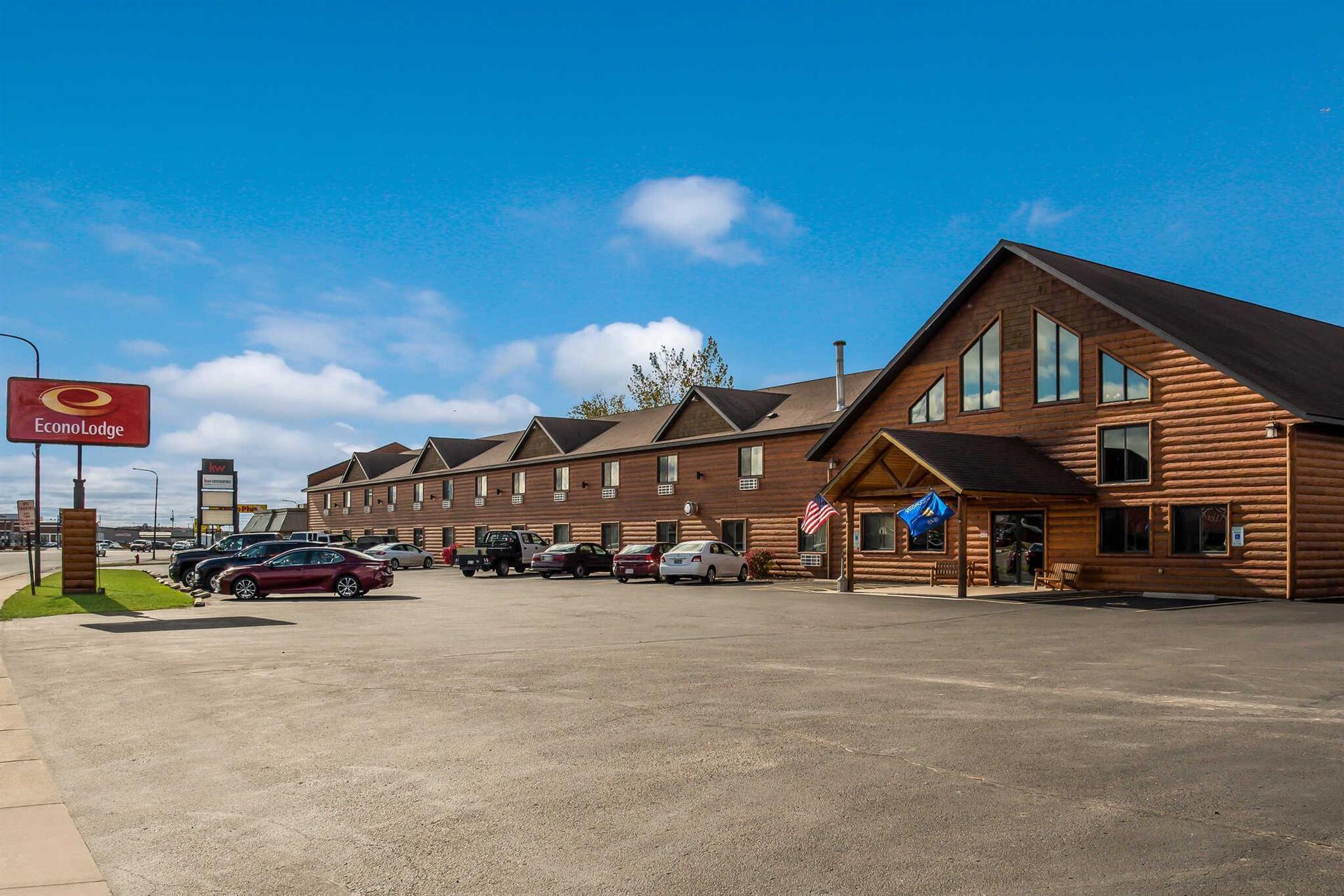 Econo Lodge Rice Lake in Rice Lake, WI