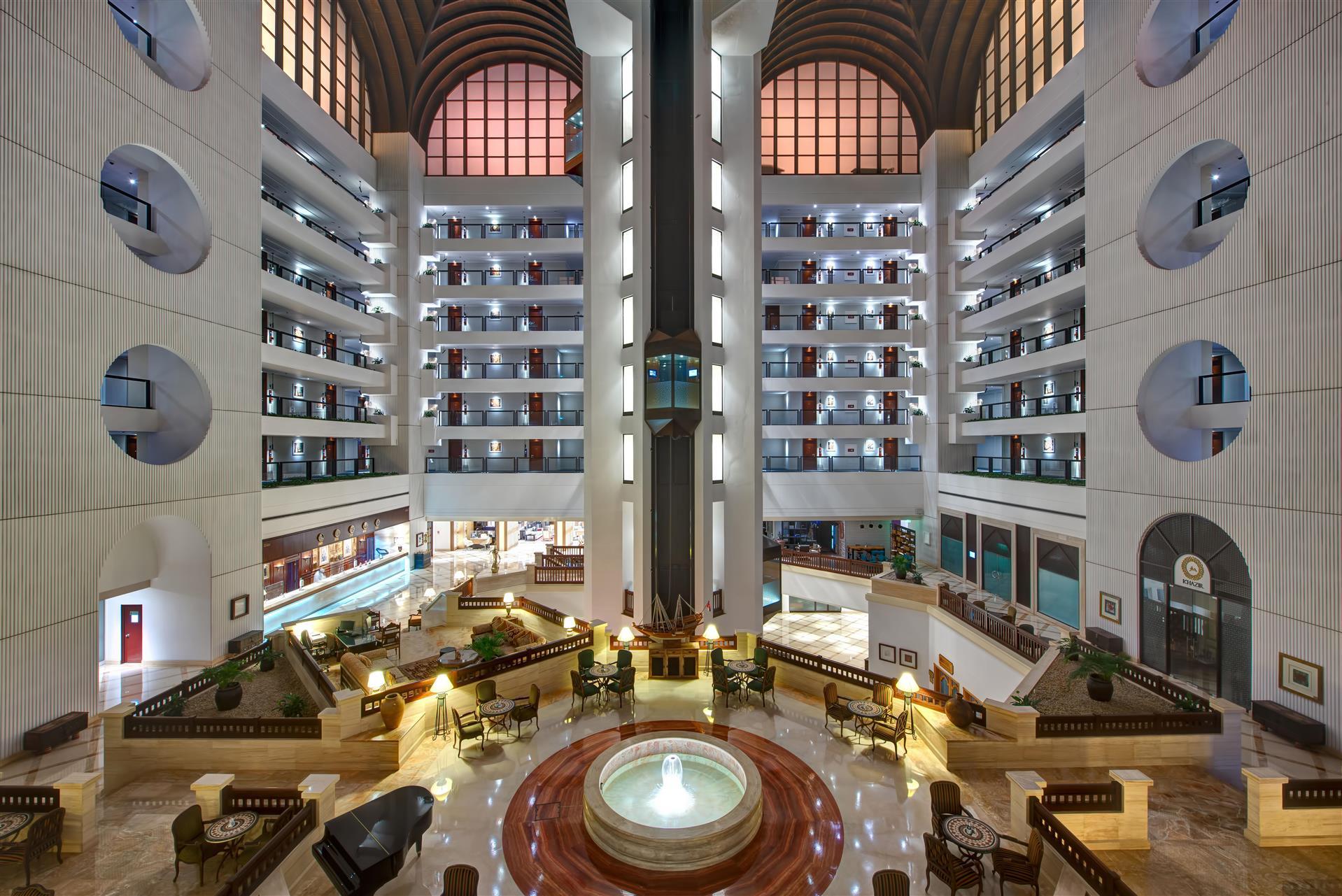 Intercontinental Muscat in Area, OM