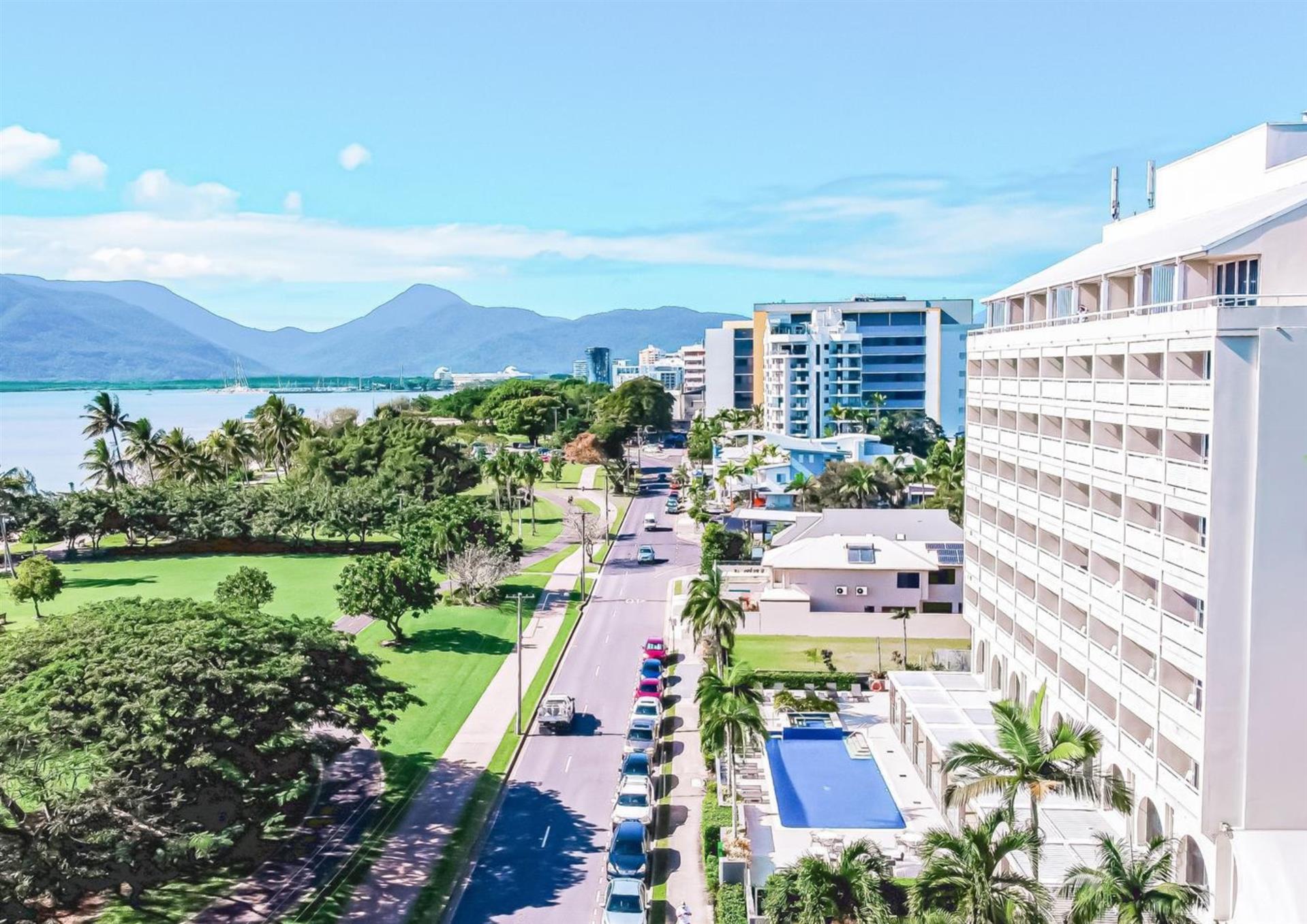 Cairns Harbourside Hotel in Tropical North Queensland, AU