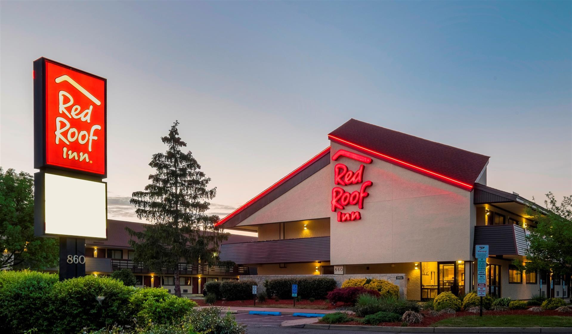 Red Roof Inn Edison in Edison, NJ