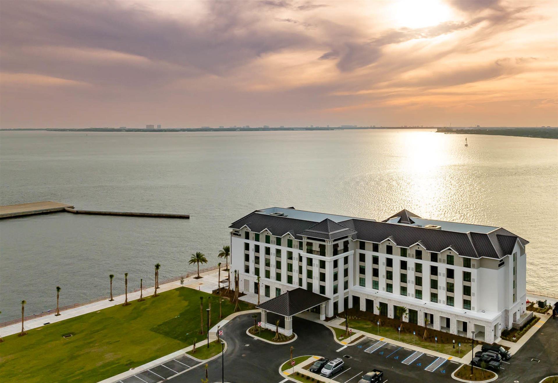 Hotel Indigo Panama City Marina in Panama City, FL