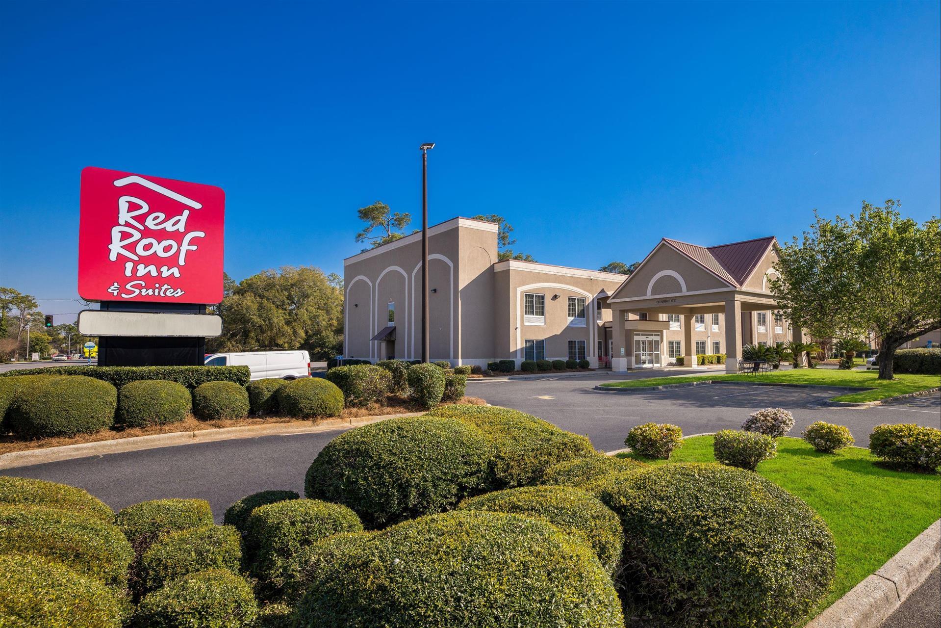 Red Roof Inn & Suites Albany, GA in Albany, GA