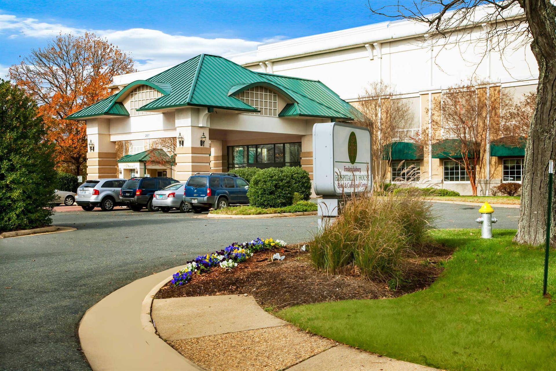 Clarion Hotel & Suites - Convention Center Fredericksburg in Fredericksburg, VA