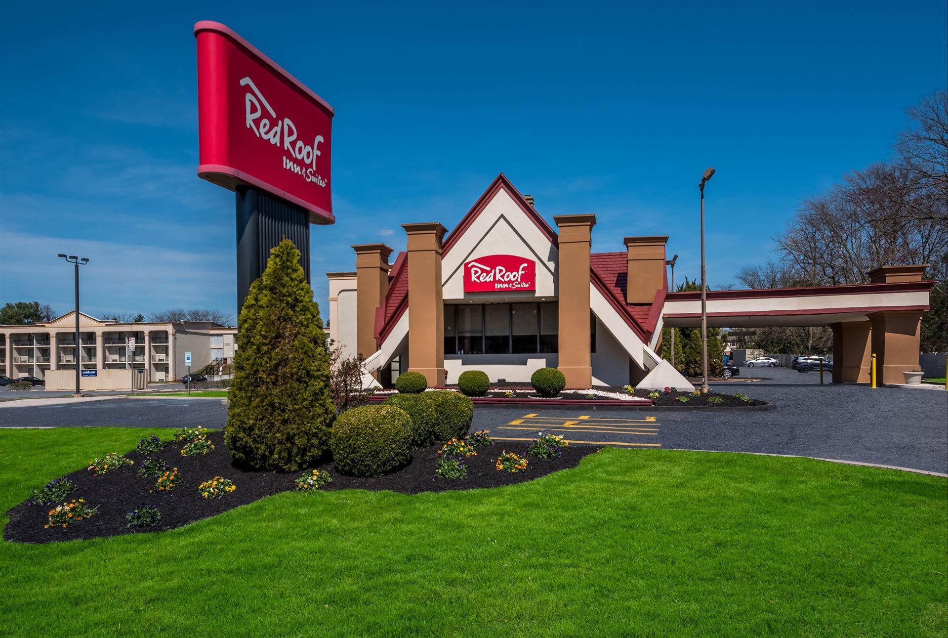 Red Roof Inn & Suites Newark - University in Newark, DE