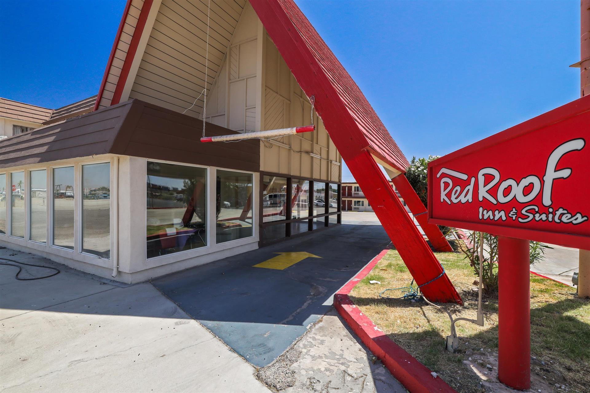 Red Roof Inn Needles in Needles, CA