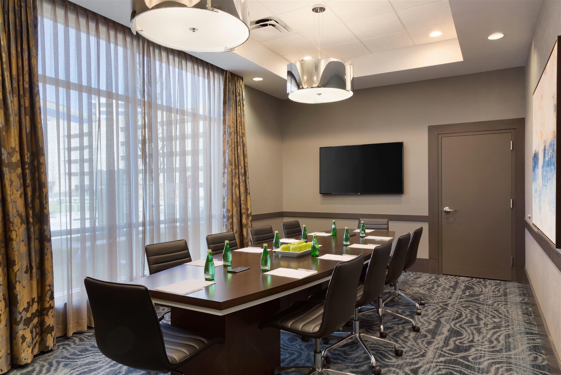 Embassy Suites by Hilton The WoodlandsÂ® at Hughes Landing in The Woodlands, TX