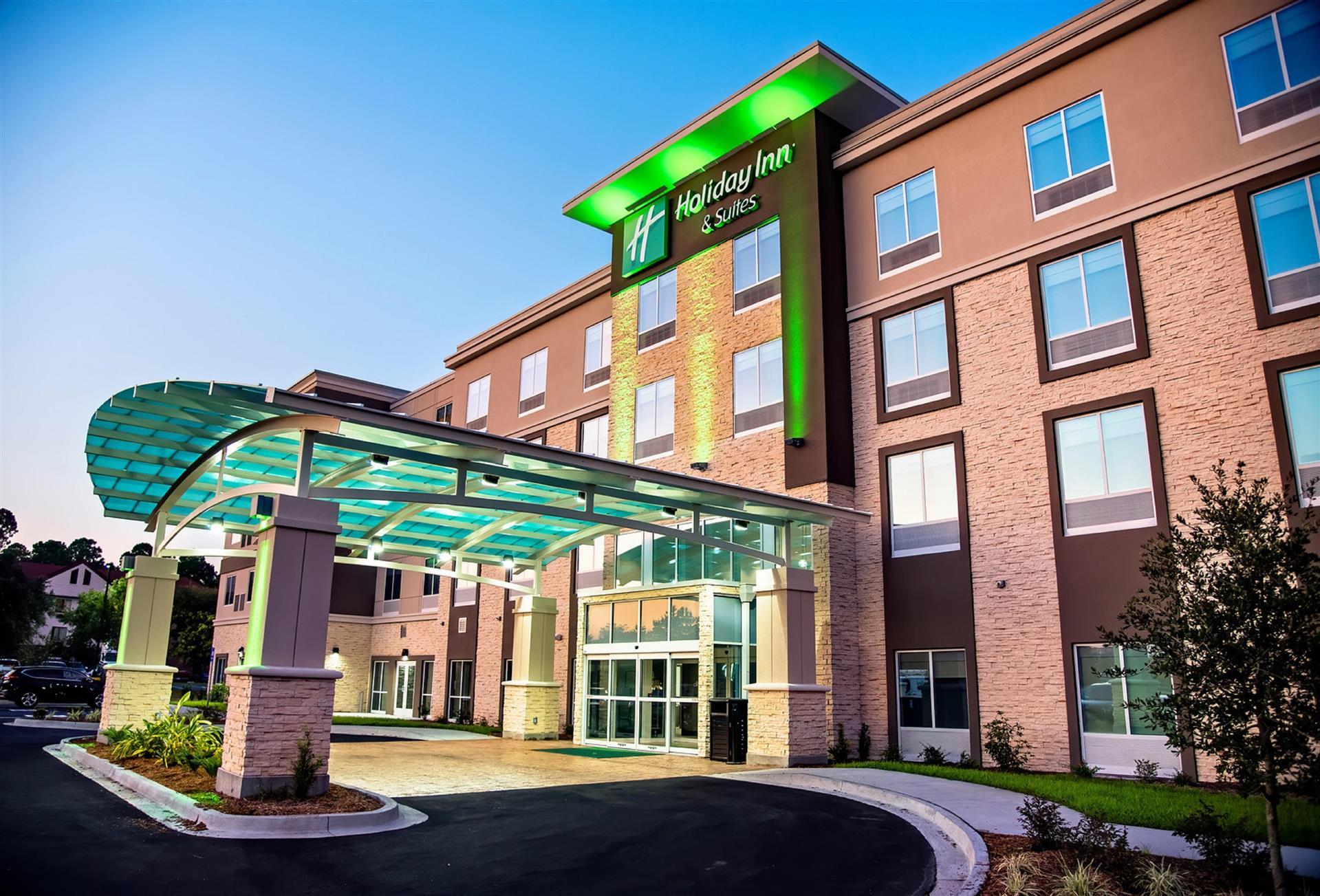 Holiday Inn & Suites Savannah Airport - Pooler in Pooler, GA