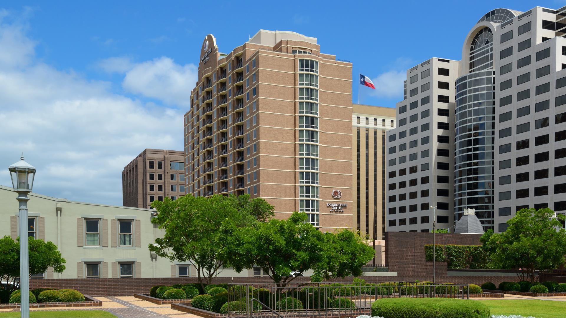 DoubleTree Suites by Hilton Hotel Austin in Austin, TX