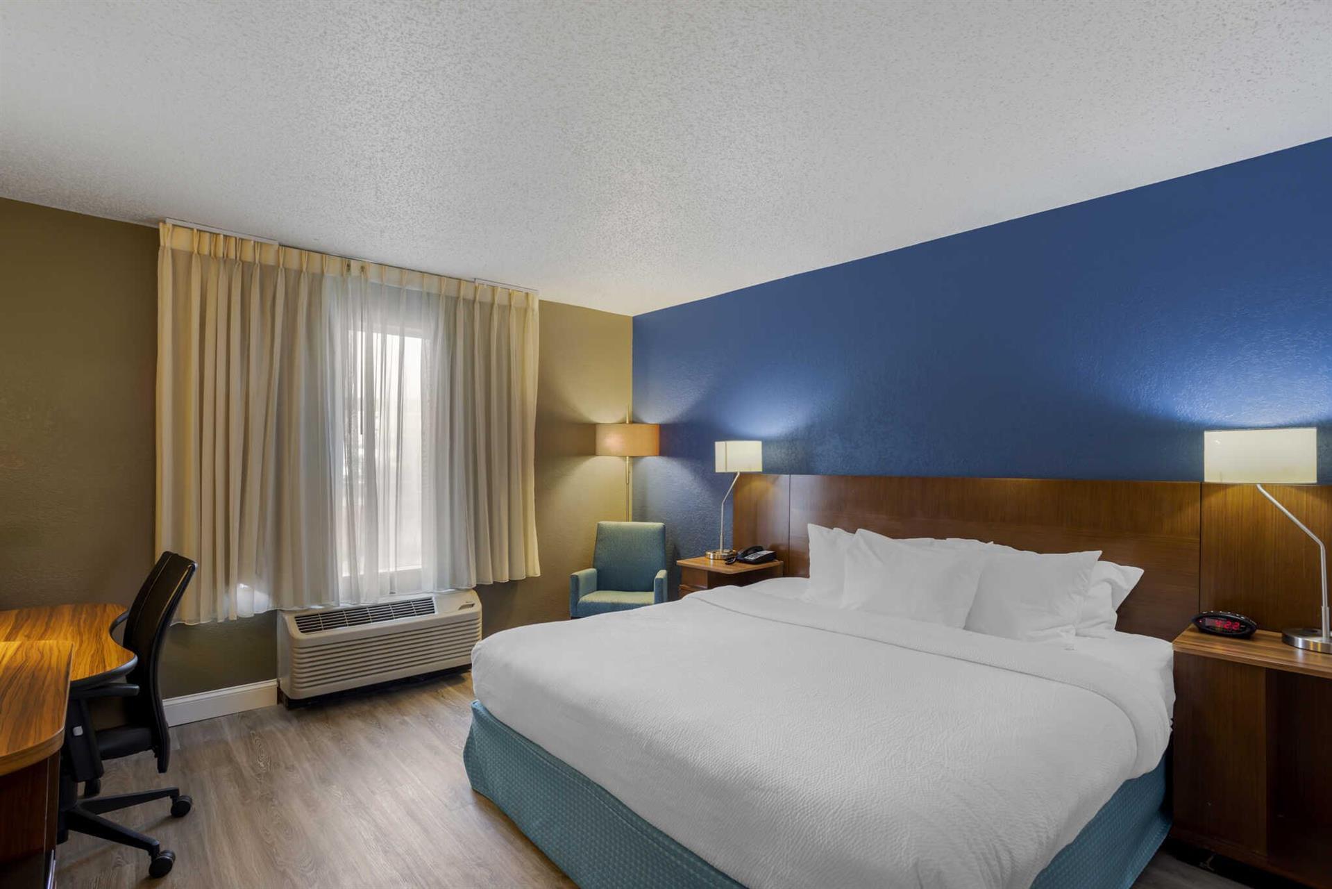 Comfort Inn & Suites Mount Laurel Philadelphia in Philadelphia, NJ