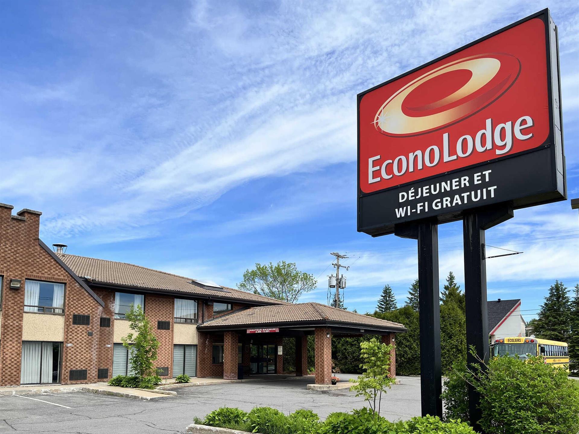 Econo Lodge Airport in Quebec, QC