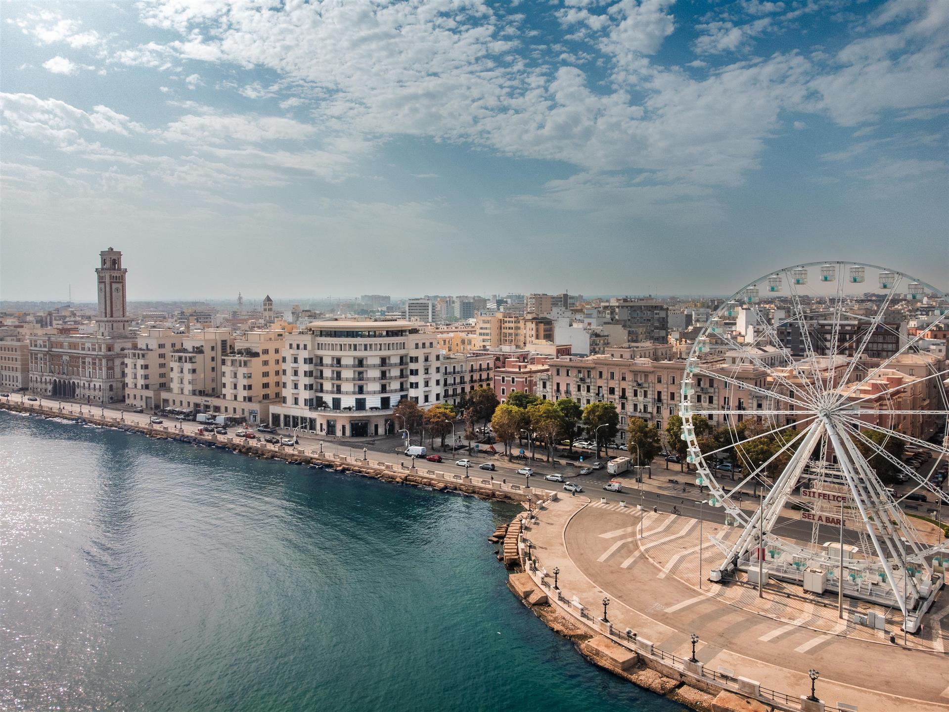 Jr Hotels Bari Grande Albergo delle Nazioni in Bari, IT