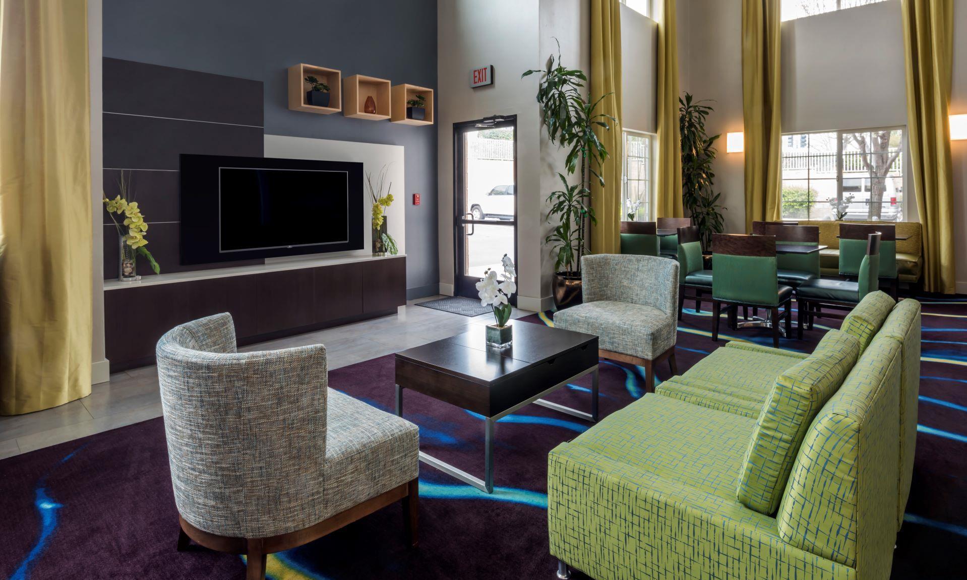 Holiday Inn Express & Suites Livermore in Livermore, CA