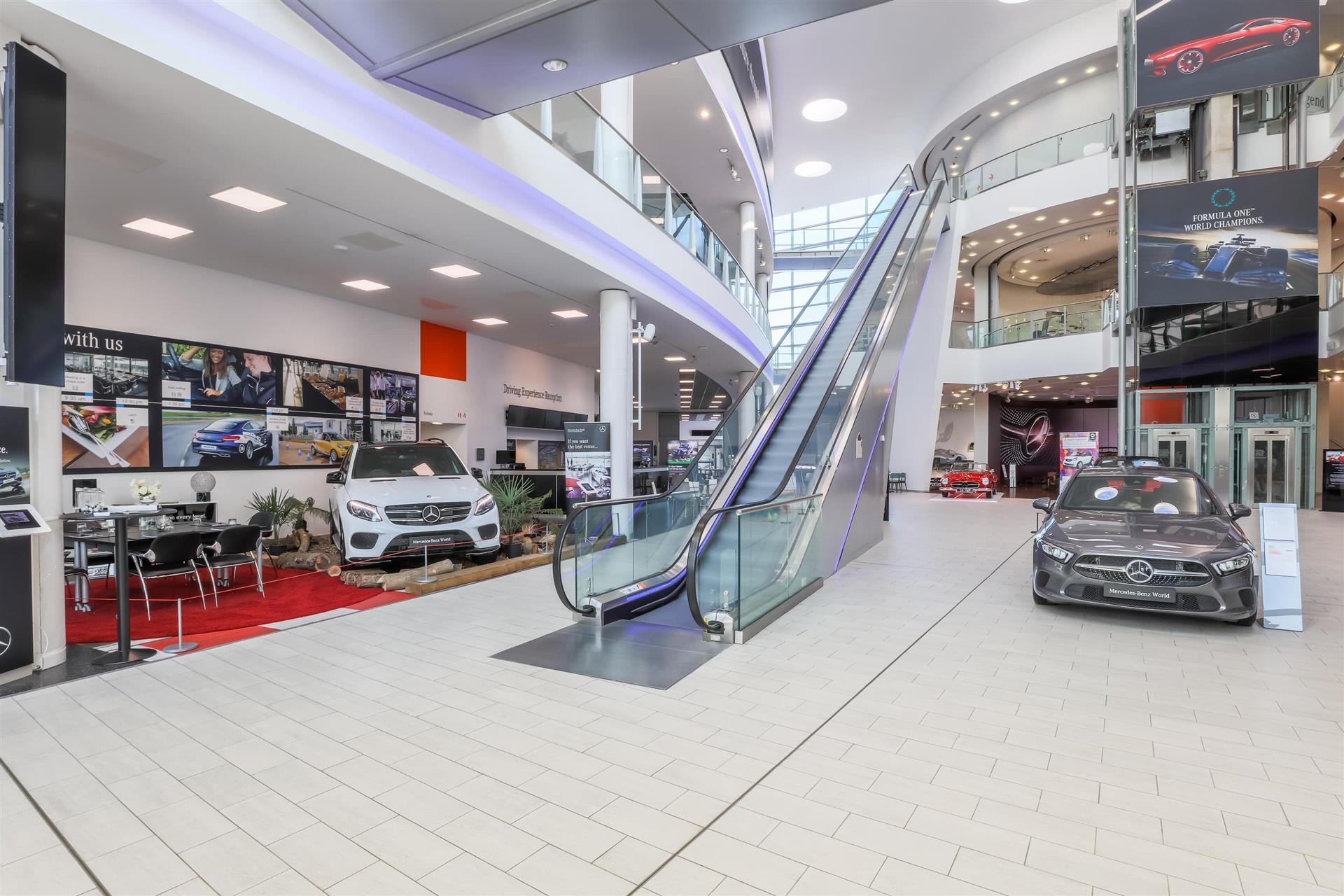 Mercedes-Benz World in Weybridge, GB1