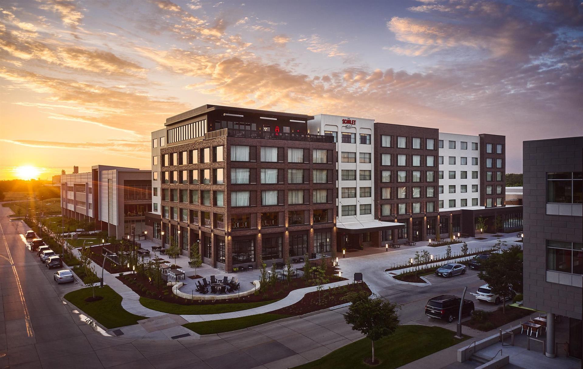 The Scarlet, Lincoln, a Tribute Portfolio Hotel in Lincoln, NE