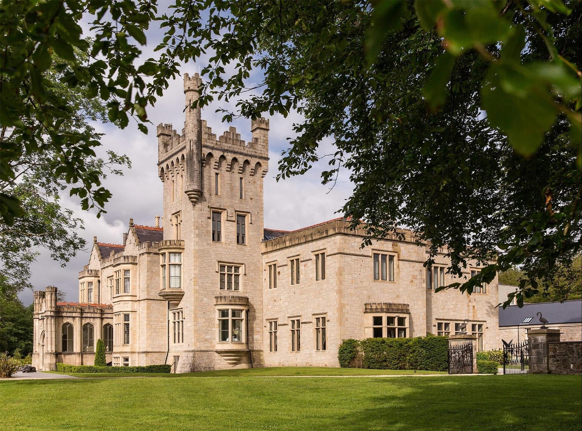 Lough Eske Castle in Donegal, IE