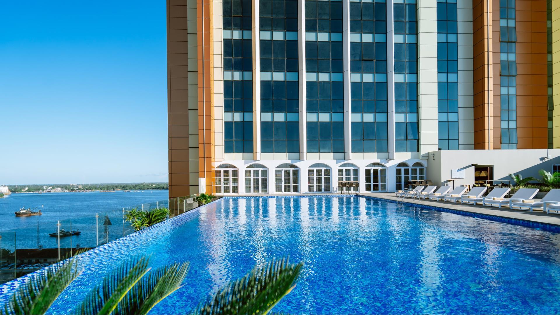 Johari Rotana in Dar Es Salaam, TZ