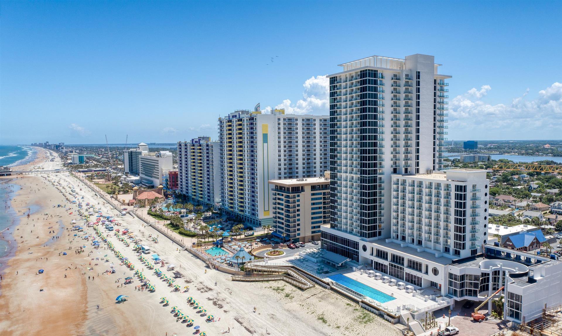 Daytona Grande Oceanfront Resort in Daytona Beach, FL