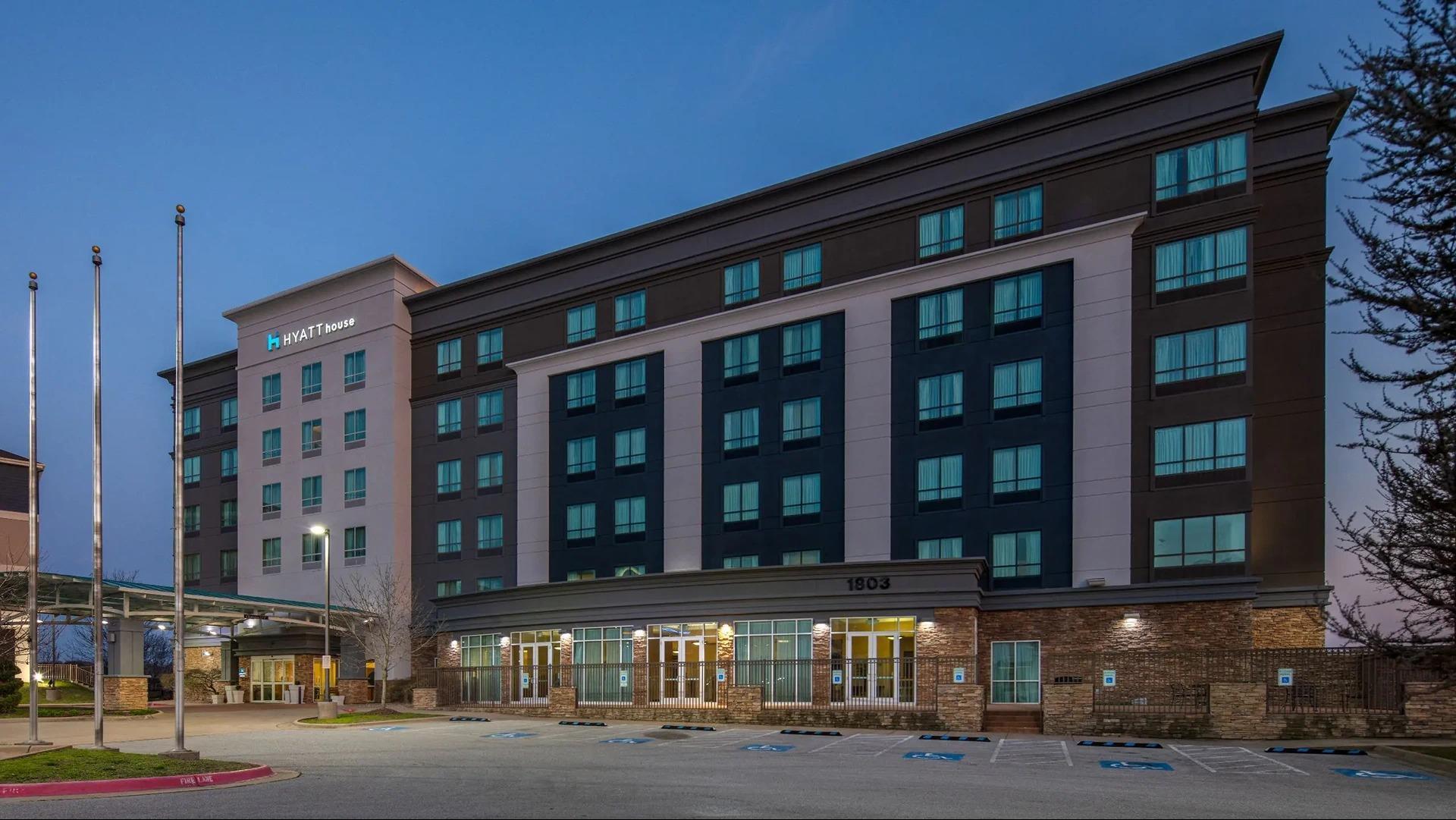 Hyatt House Bentonville / Rogers in Rogers, AR