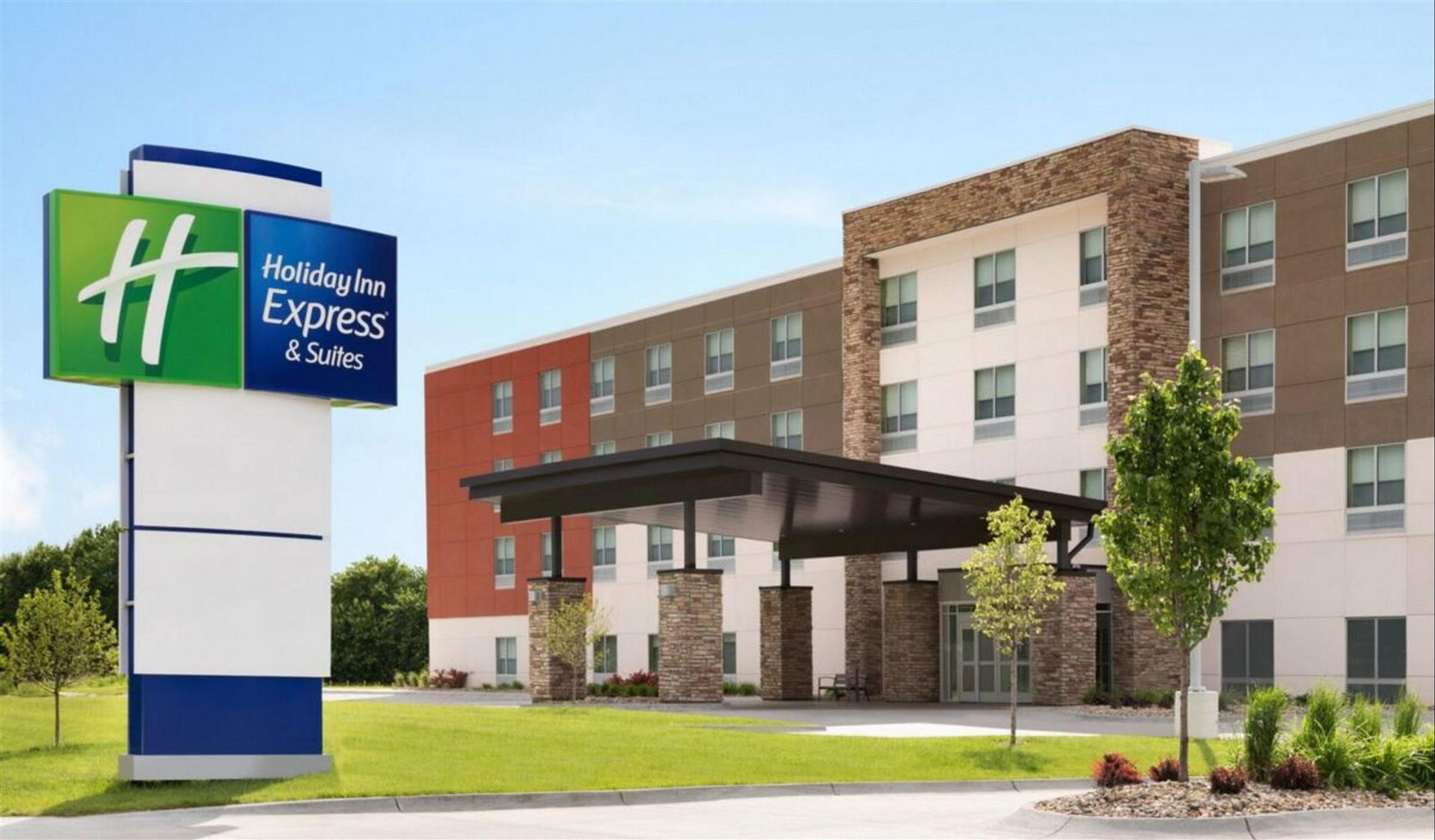 Holiday Inn Express & Suites San Jose – Silicon Valley in San Jose, CA
