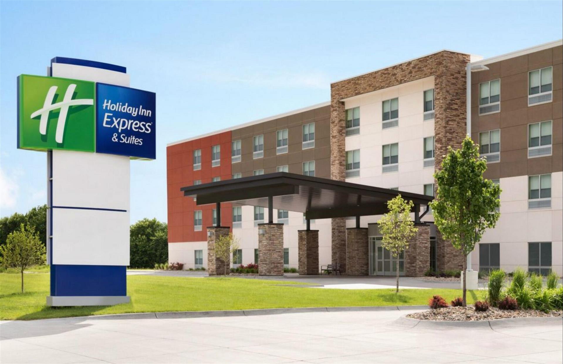 Holiday Inn Express & Suites Milan – Sandusky Area in Milan, OH