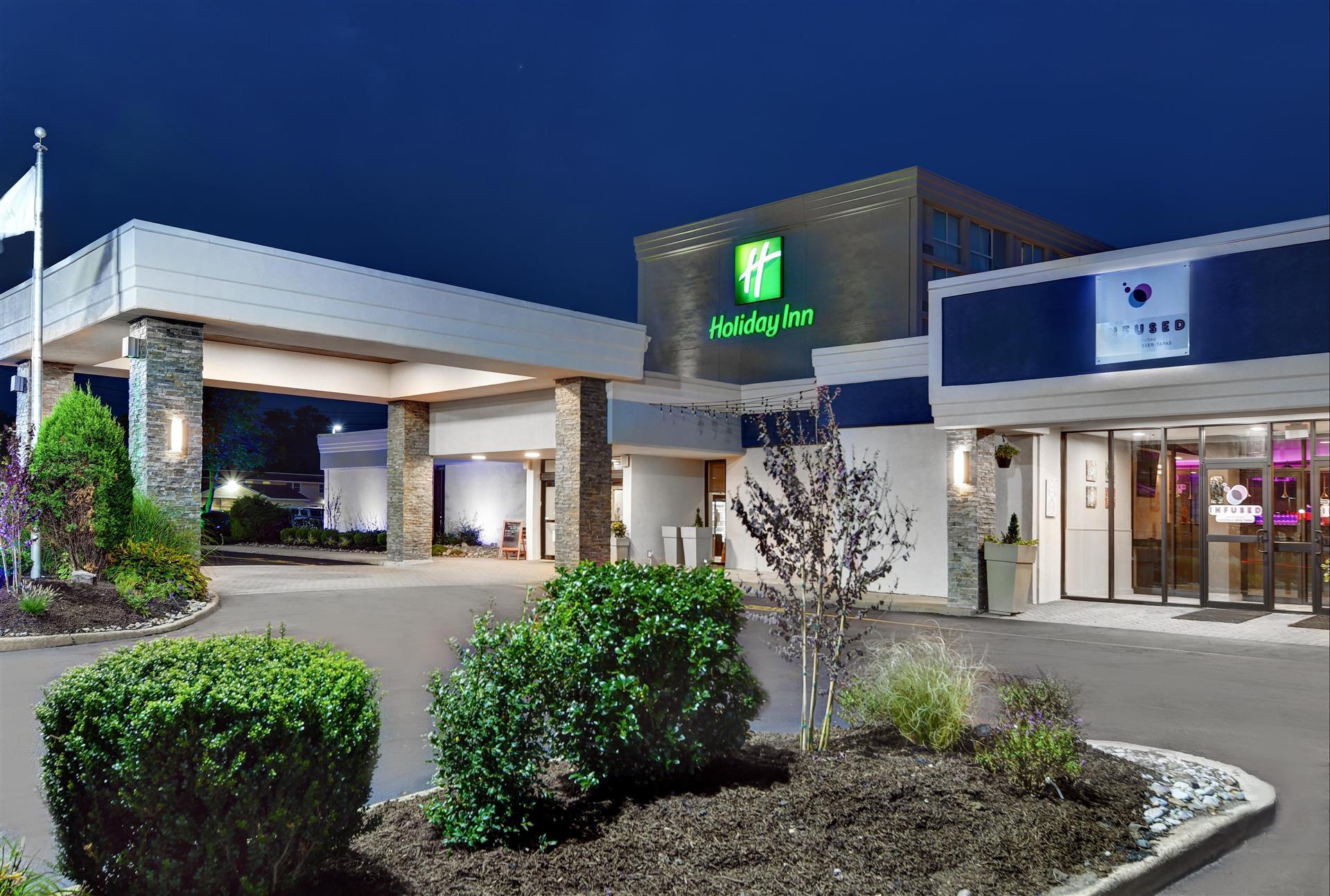 Holiday Inn Philadelphia-Cherry Hill in Camden , NJ