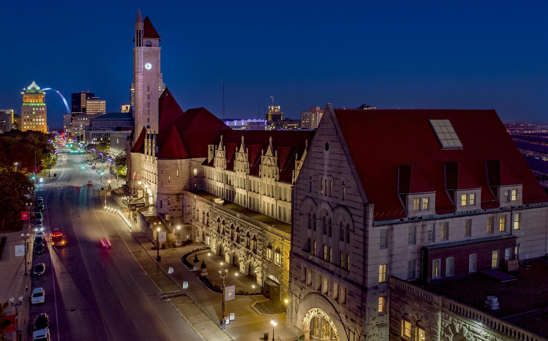 St. Louis Union Station Hotel, Curio Collection by Hilton in St. Louis, MO