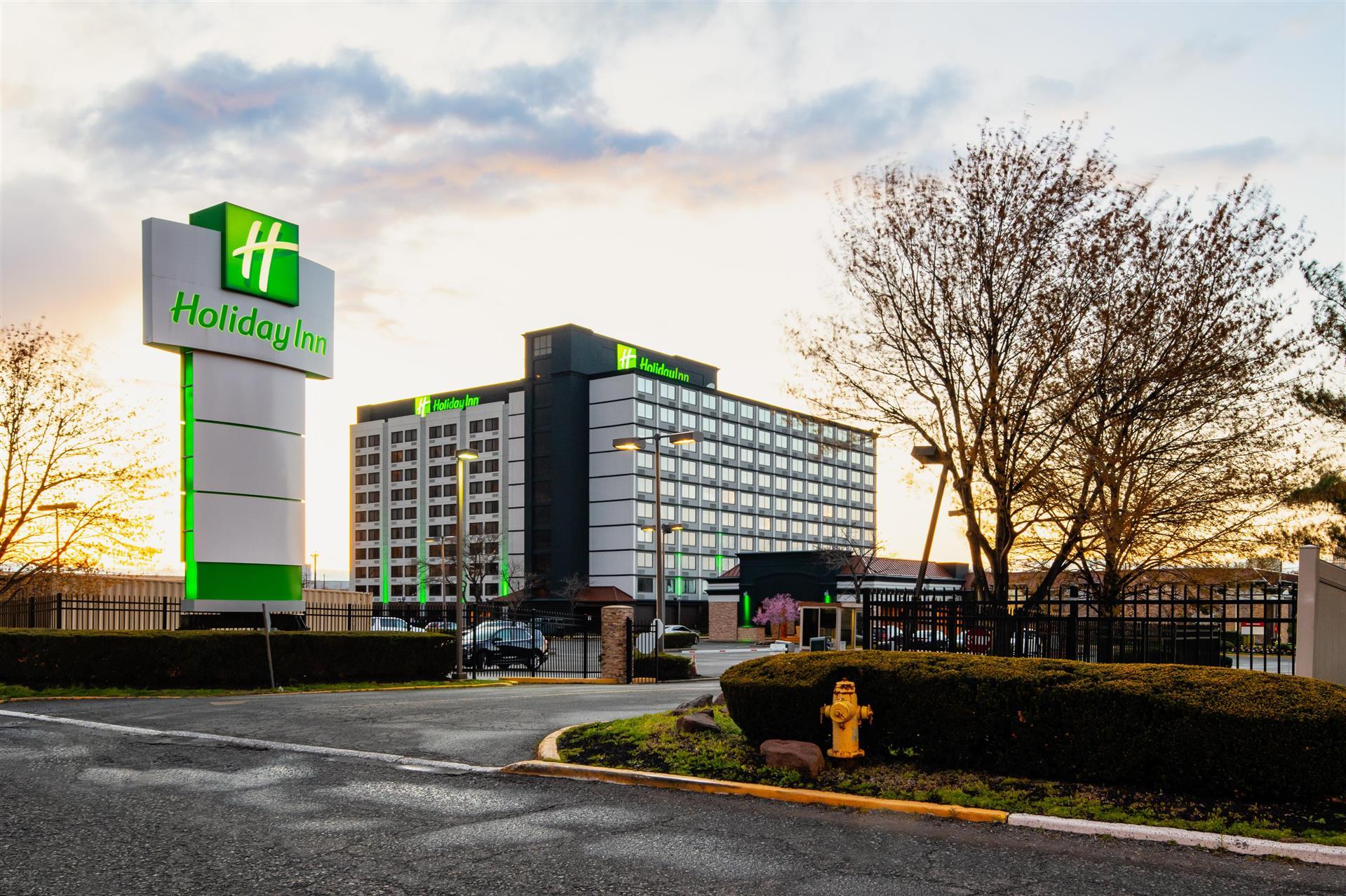 Holiday Inn Newark International Airport in Newark, NJ