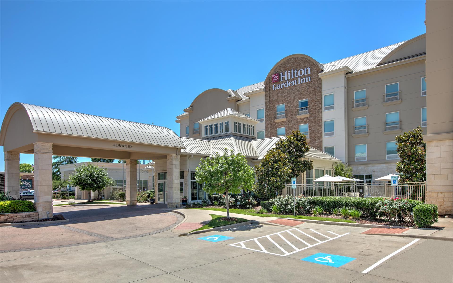 Hilton Garden Inn Dallas/Arlington in Arlington, TX