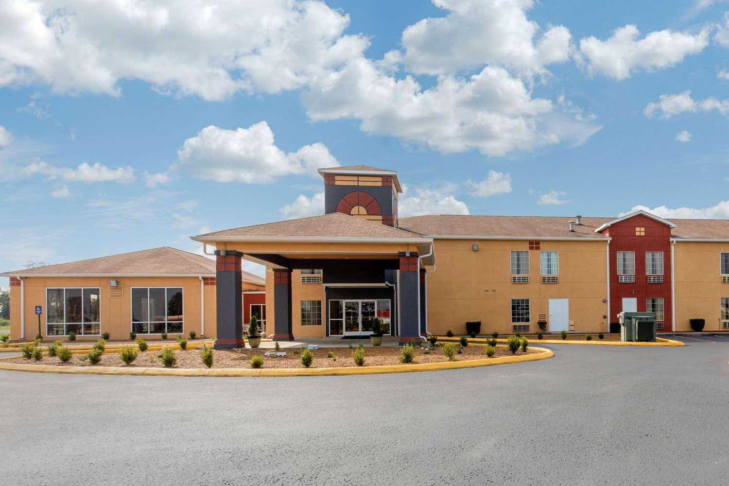 Quality Inn in Cadiz, KY