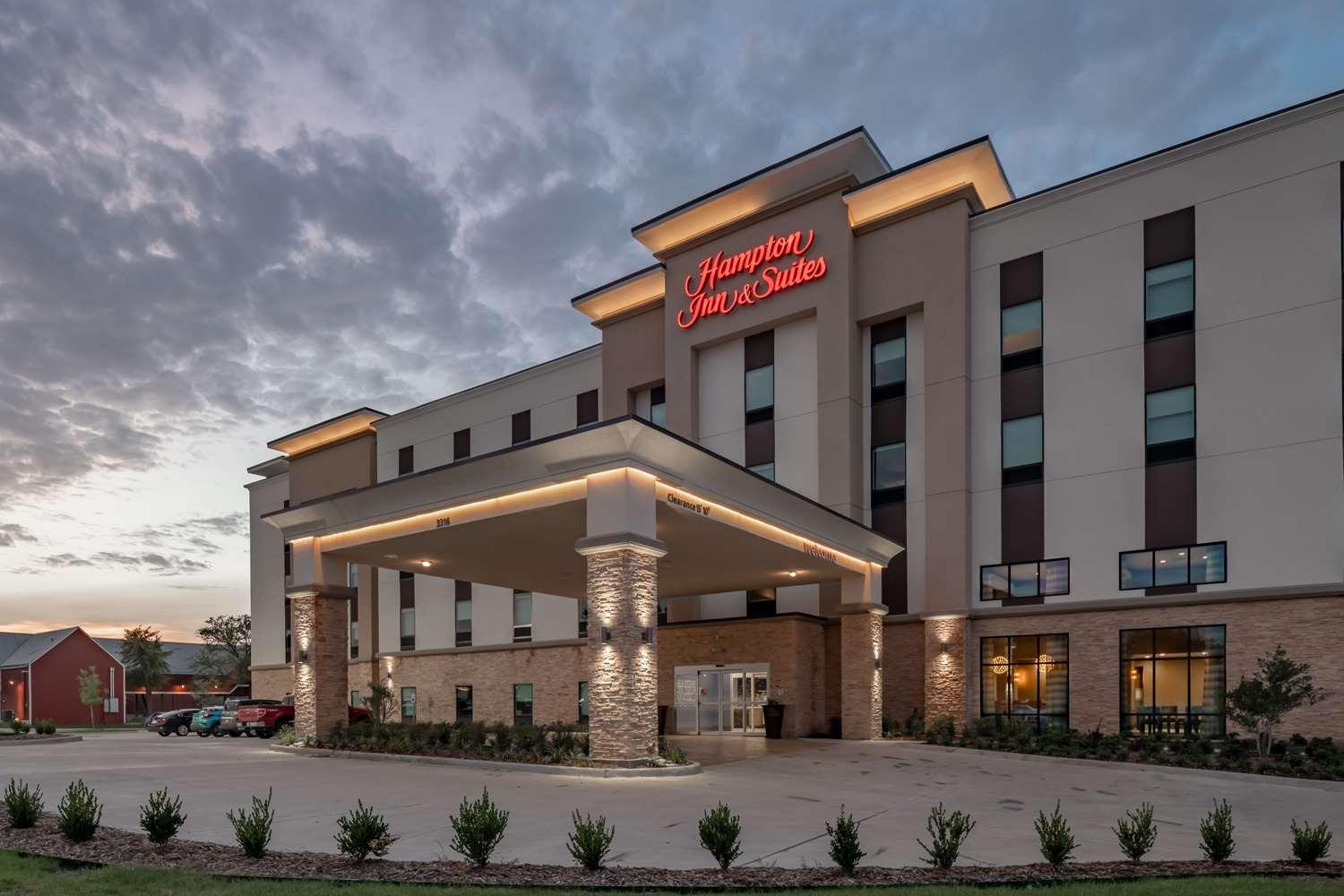 Hampton Inn & Suites Dallas/Plano Central in Plano, TX