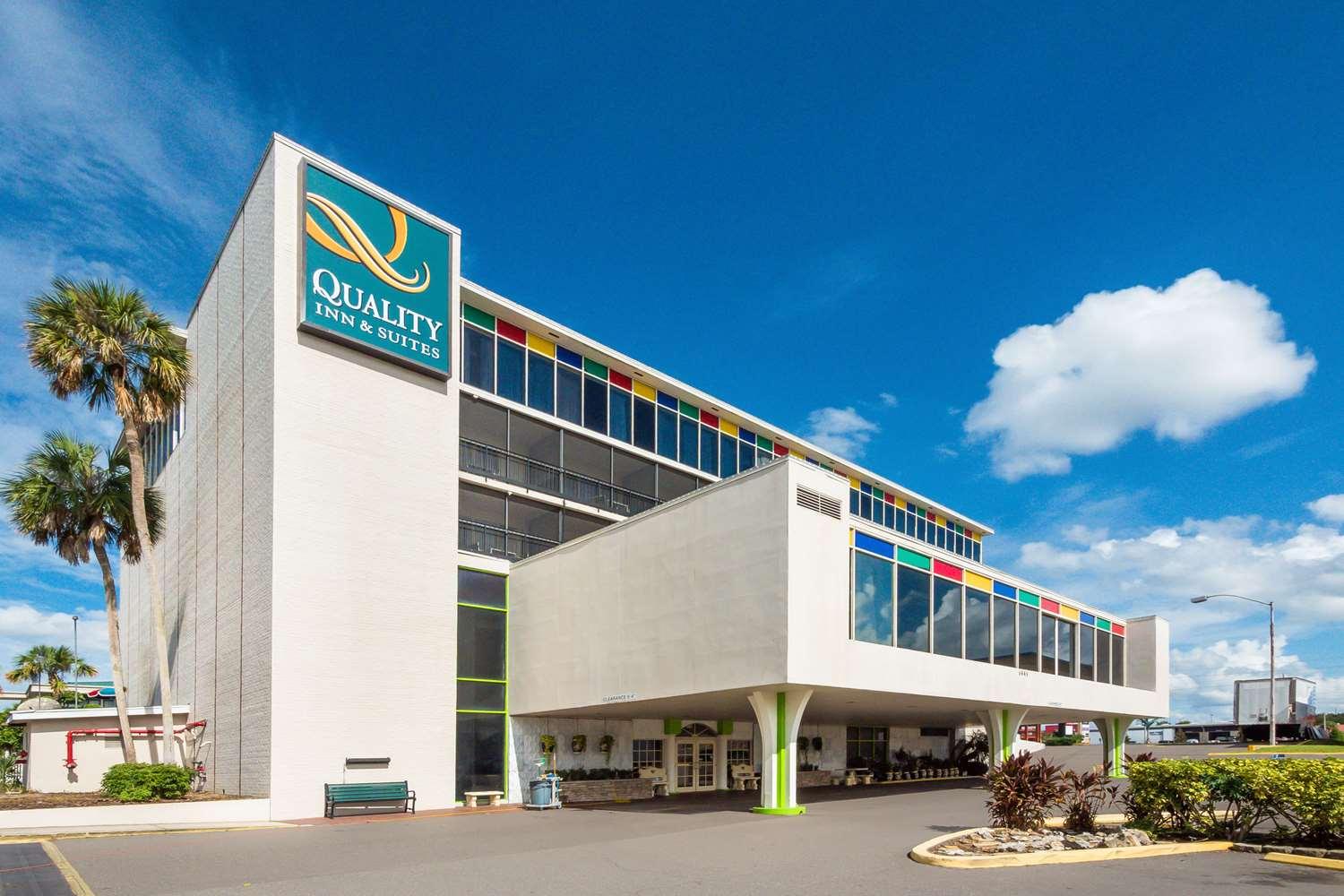 Quality Inn And Suites Conference Center in Winter Haven, FL