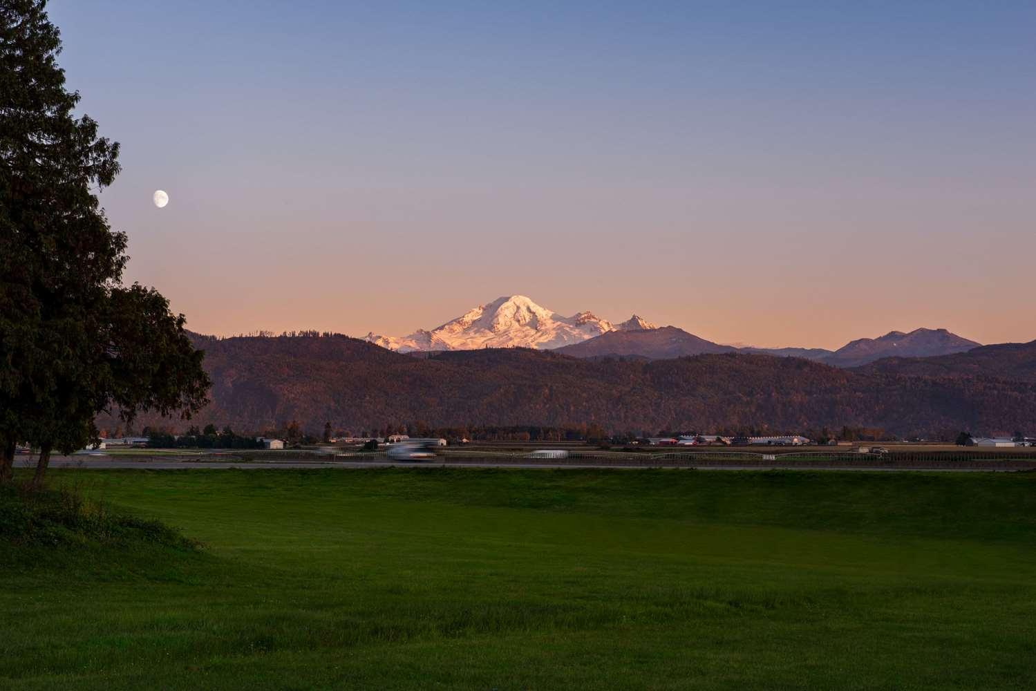 Travelodge by Wyndham Abbotsford Bakerview in Abbotsford, BC