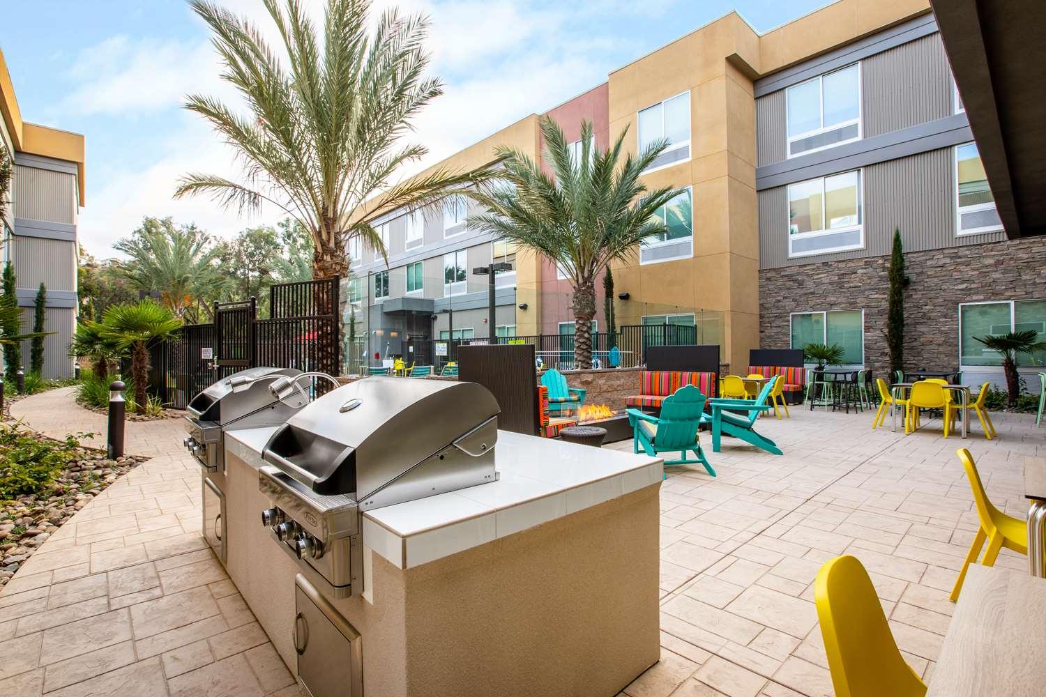 Home2 Suites by Hilton Carlsbad in Carlsbad, CA