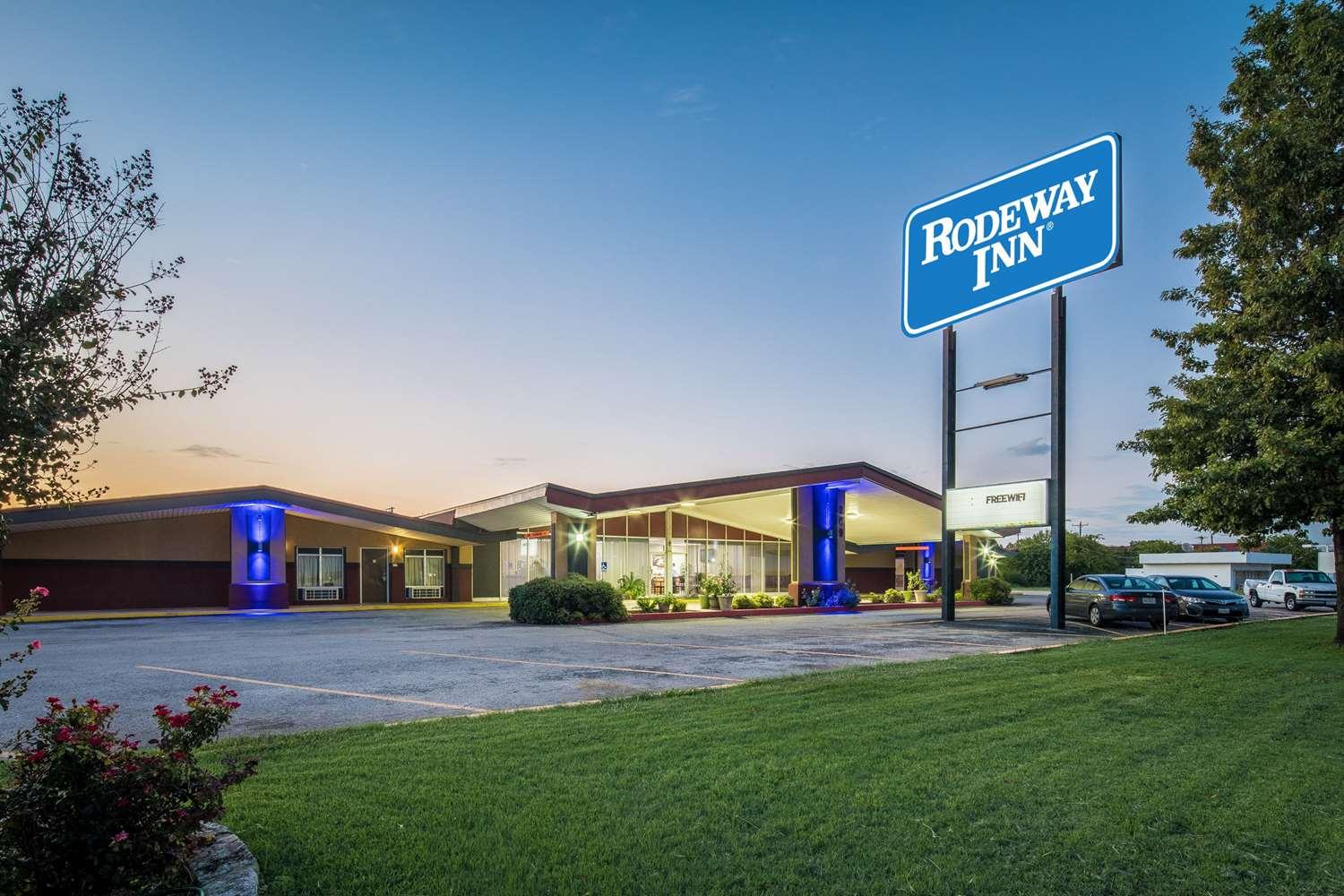 Rodeway Inn Georgetown in Georgetown, TX