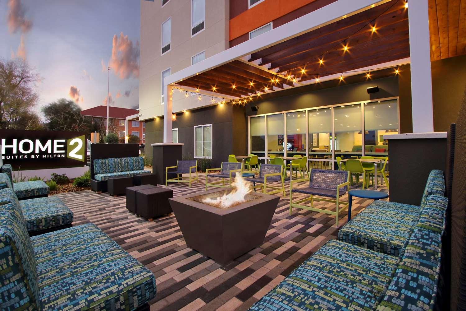 Home2 Suites by Hilton Beaumont in Beaumont, TX