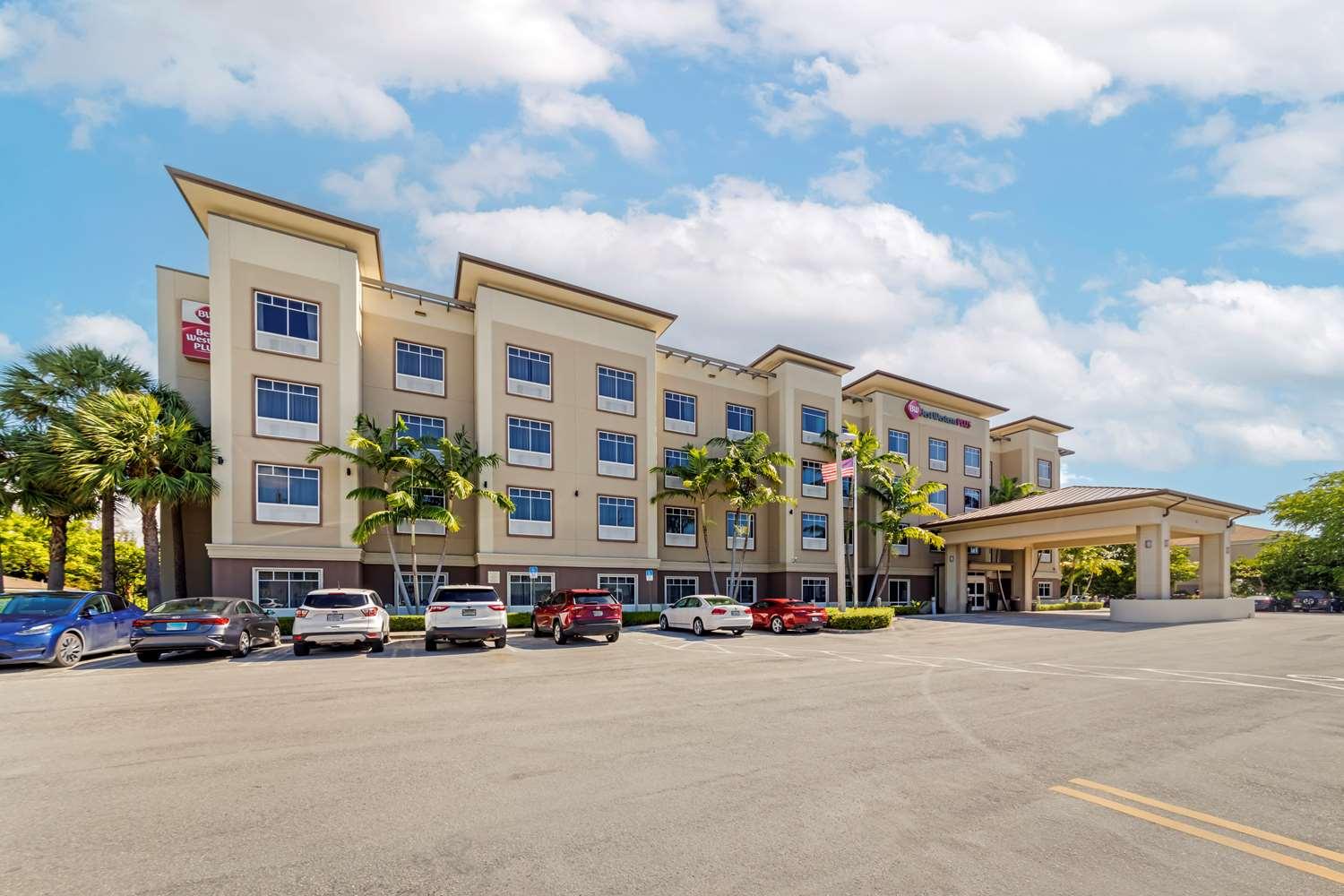Best Western Plus Miami Airport North Hotel Suites in Miami Springs, FL