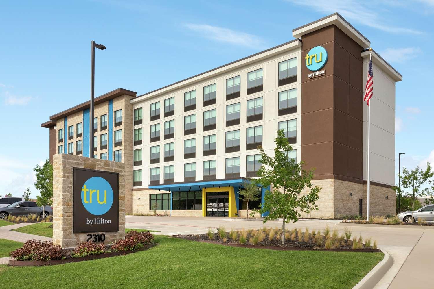 Tru by Hilton Frisco Dallas in Frisco, TX