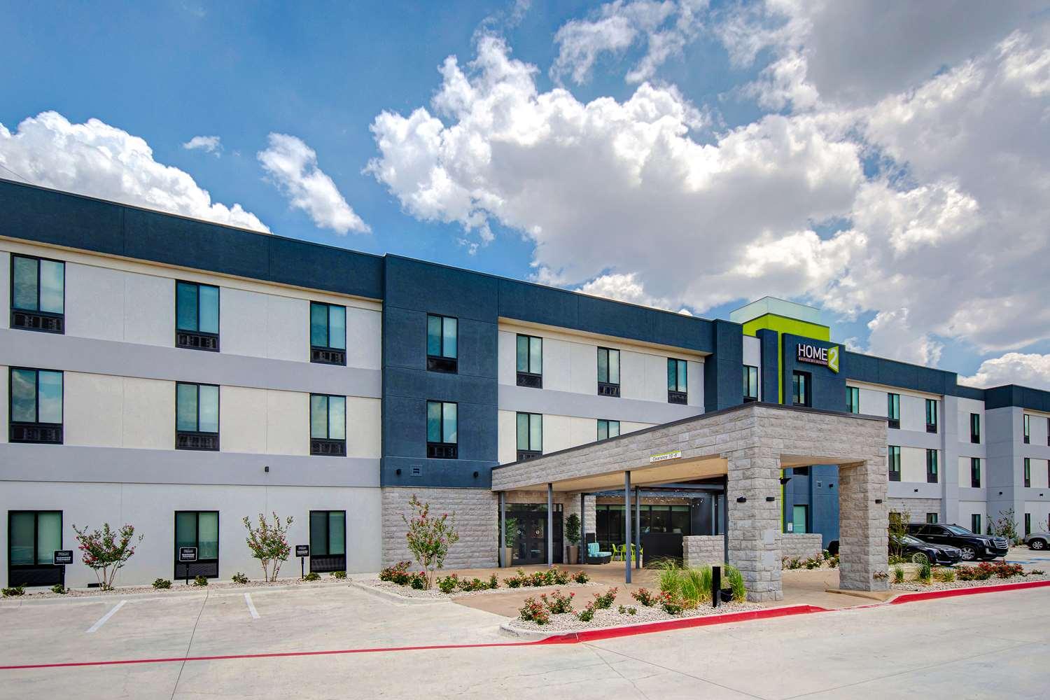 Home2 Suites by Hilton Burleson in Burleson, TX