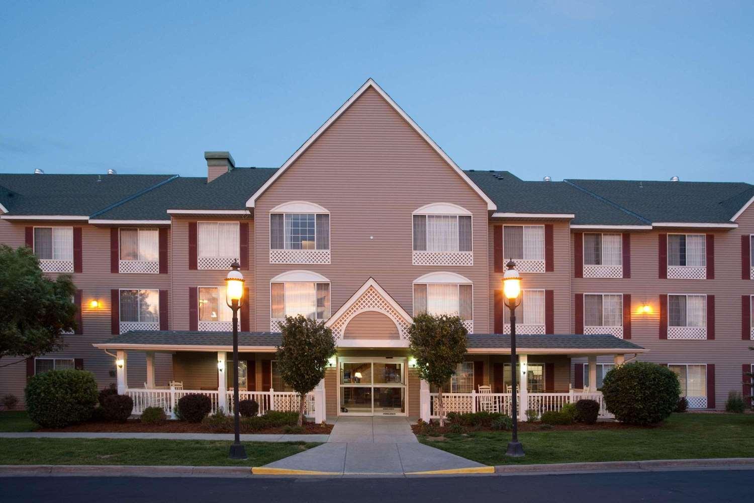 Country Inn & Suites By Radisson Greeley in Greeley, CO