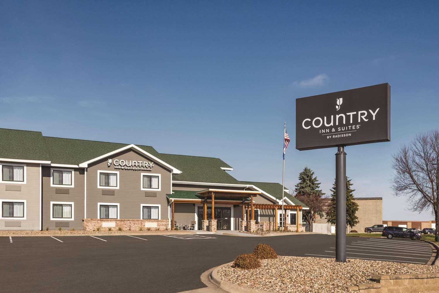 Country Inn & Suites By Radisson, Northfield, MN in Northfield, MN