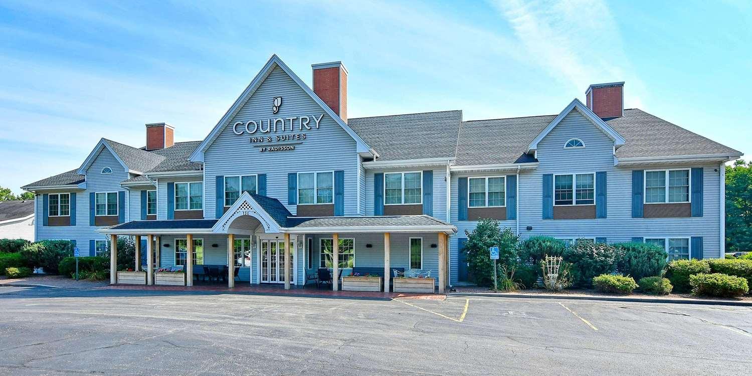 Country Inn & Suites By Radisson, Mount Morris, NY in Mt. Morris, NY