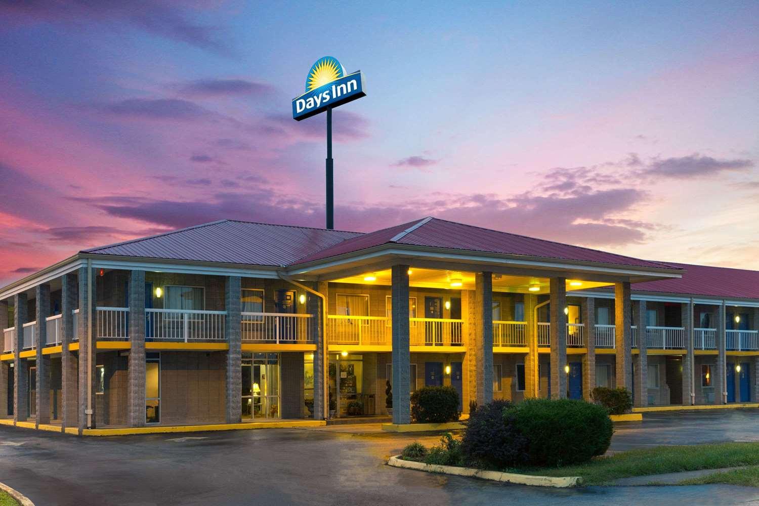 Days Inn by Wyndham Richmond in Richmond, KY