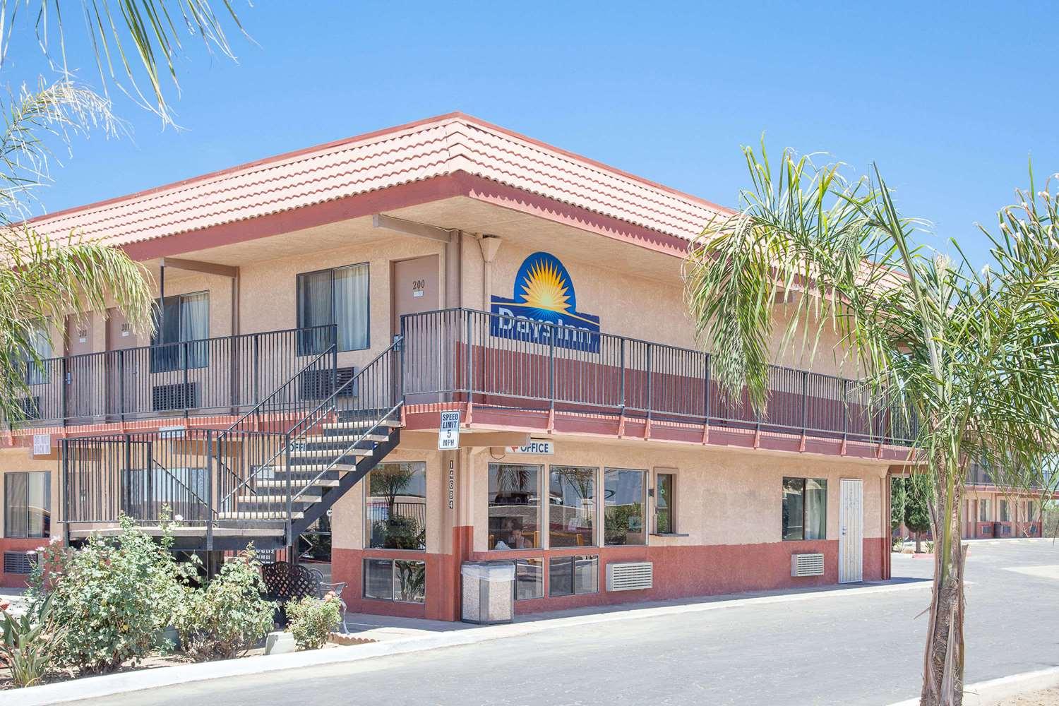 Days Inn by Wyndham Lost Hills in Lost Hills, CA