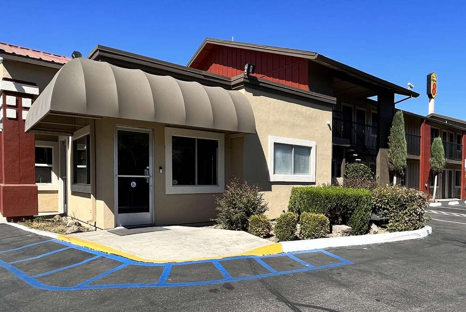 Super 8 by Wyndham Red Bluff in Red Bluff, CA