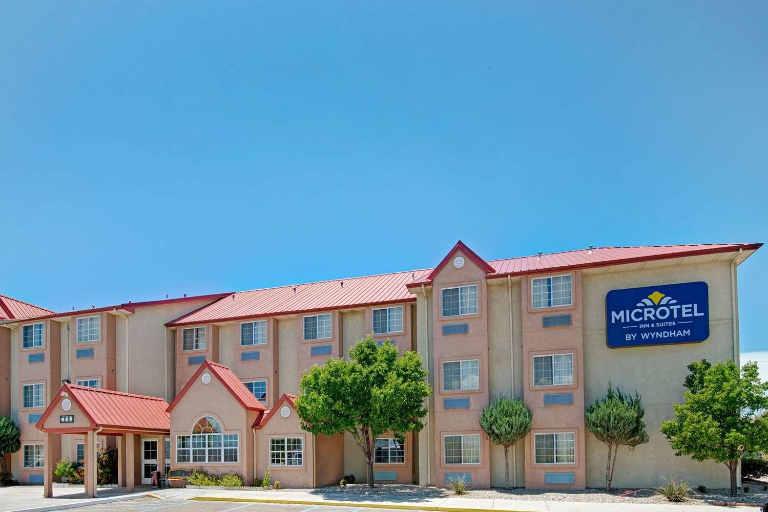 Microtel Inn & Suites by Wyndham Albuquerque West in Albuquerque, NM